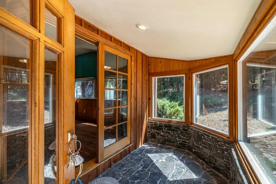 5010 Old Hwy 99 S, Ashland, OR 97520 - Image #3