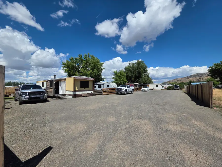 531 N N. J St, Lakeview, OR 97630 - Image #2