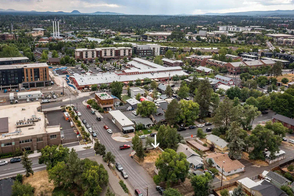 0 NW Lava, Bend, OR 97703 - Image #1