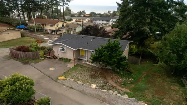 1214 Ransom, Brookings, OR 97415