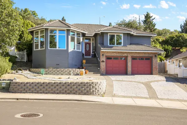 4388 Innsbruck, Medford, OR 97504