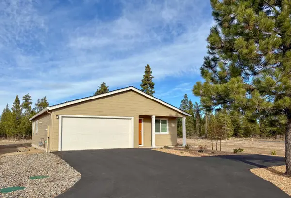 51796 Jubilee Pine Dr, La Pine, OR 97739