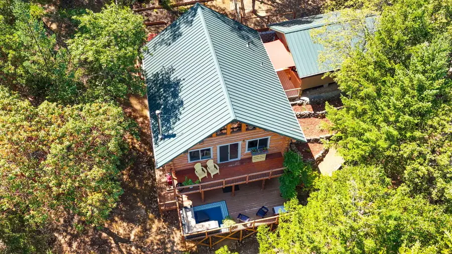 5255 Griffin Lane, Medford, OR 97501 - Image #3