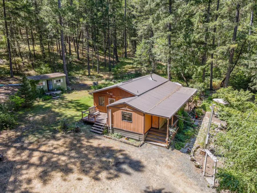 5406 E Evans Creek, Rogue River, OR 97537 - Image #2
