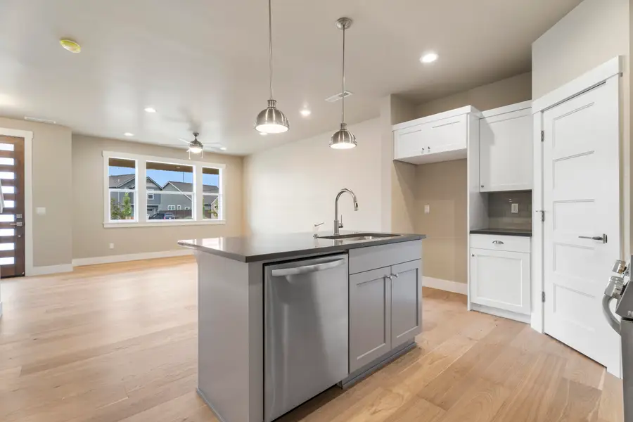 3965 SW Coyote, Redmond, OR 97756 - Image #3