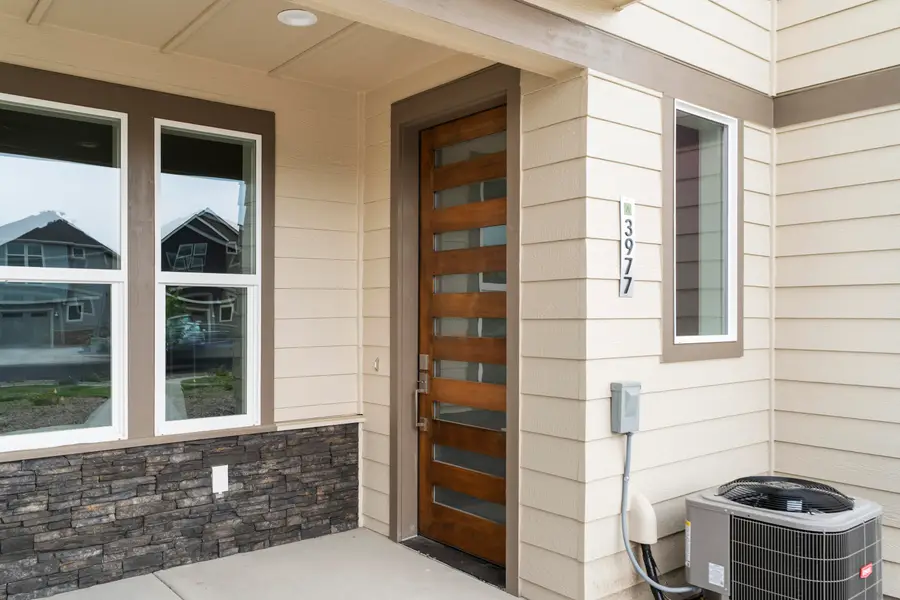 3977 SW Coyote, Redmond, OR 97756 - Image #2