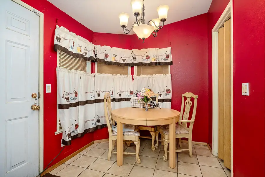 633 E Archwood Drive #89, Eagle Point, OR 97524 - Image #3