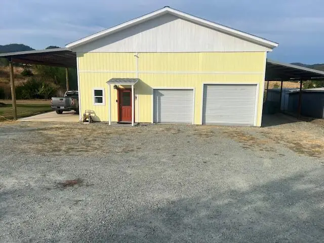 795 E, Riddle, OR 97469 - Image #3