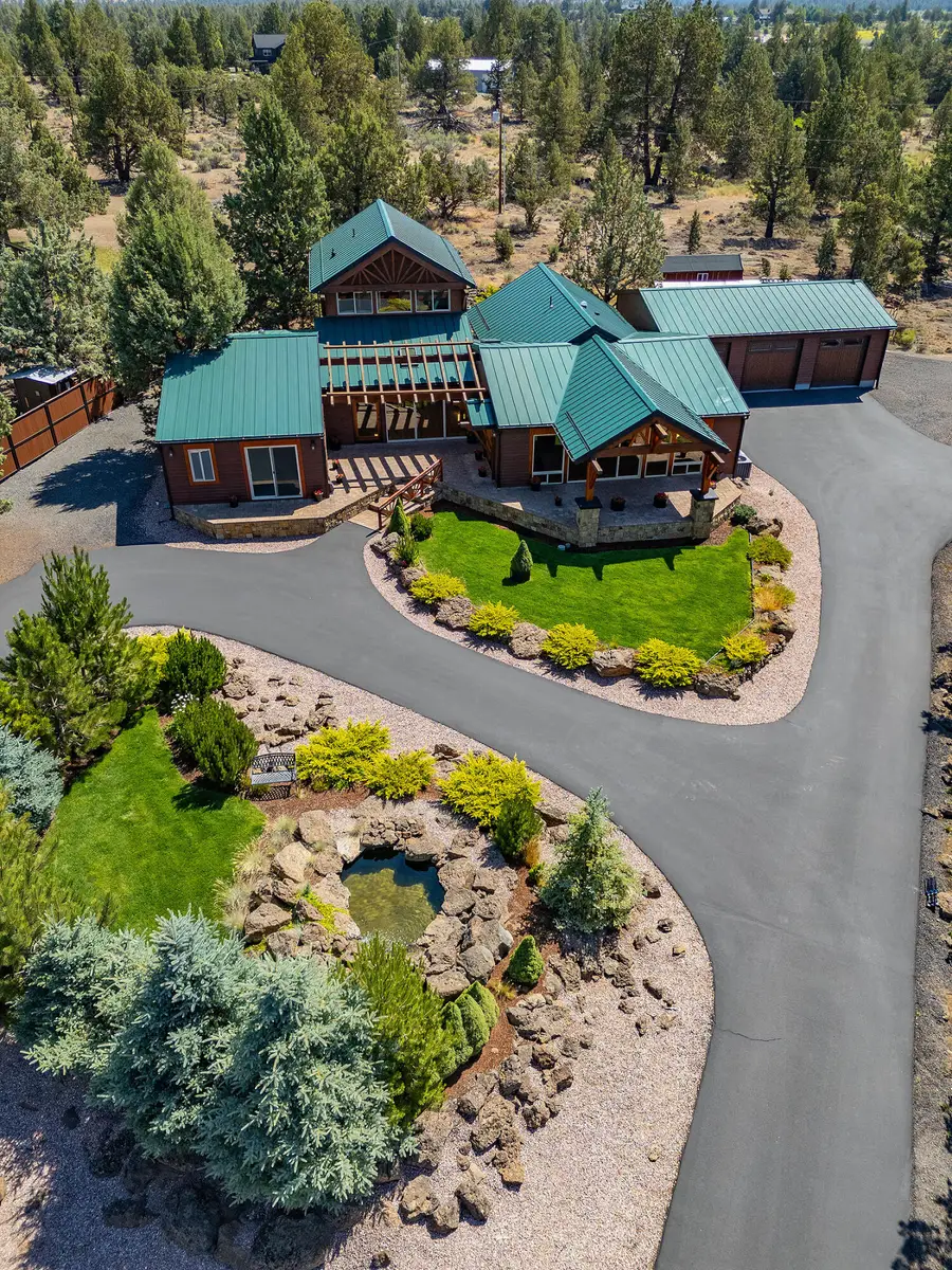 67134 Central, Bend, OR 97703 - Image #3