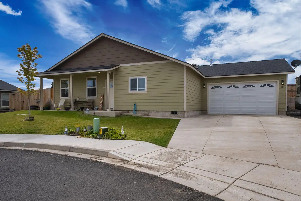 524 SE Morgan, Madras, OR 97741 - Image #1