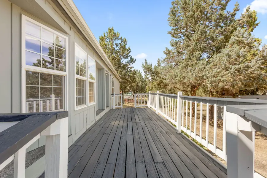 15142 SE Loafer, Prineville, OR 97754 - Image #2