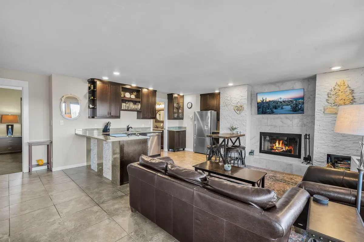 18575 SW Century, Bend, OR 97702 - Image #1