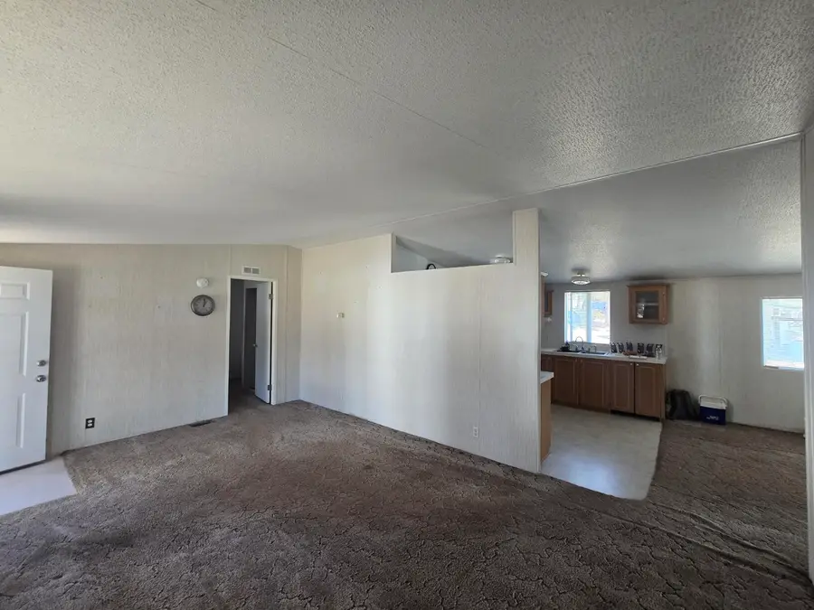 26817 Lassen Road, Sprague River, OR 97639 - Image #3