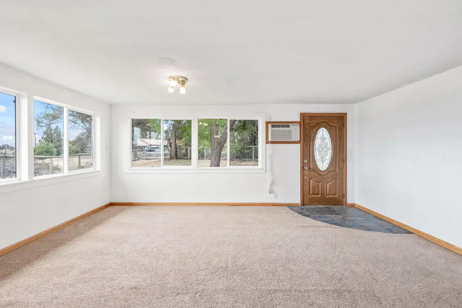 825 NW 3rd Street, Madras, OR 97741 - Image #3