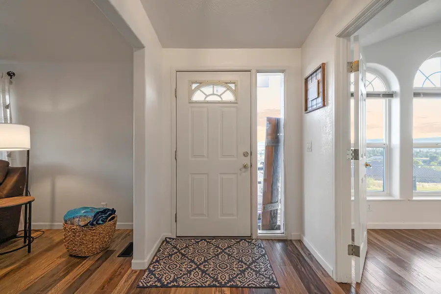 250 Burns, Klamath Falls, OR 97603 - Image #3