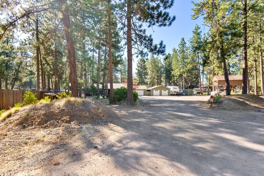 19275 Cherokee, Bend, OR 97702 - Image #3