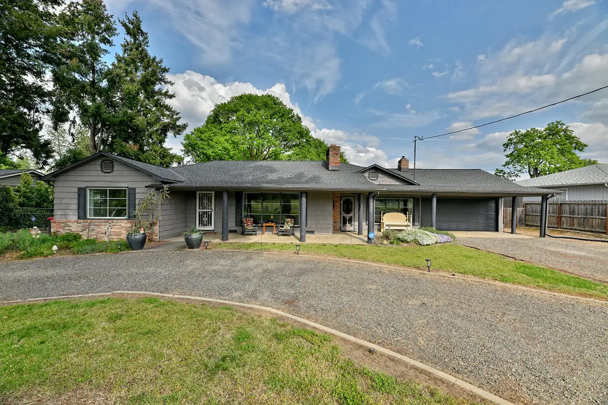 895 Casino, Medford, OR 97501 - Image #1