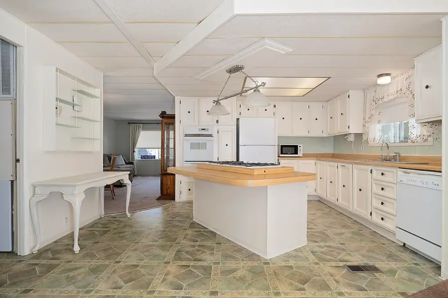 4425 W Main, Medford, OR 97501 - Image #3