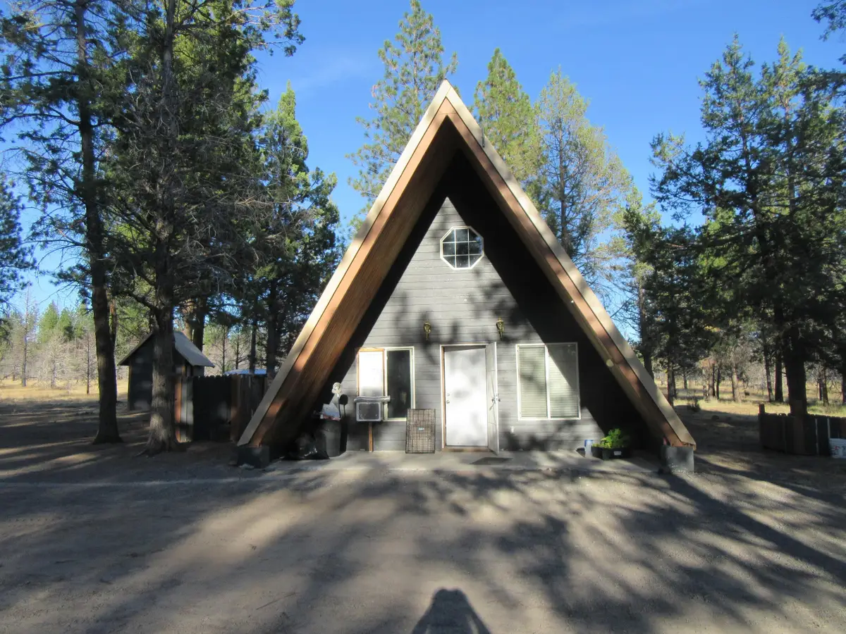 55820 Parazoo, Bly, OR 97622 - Image #1