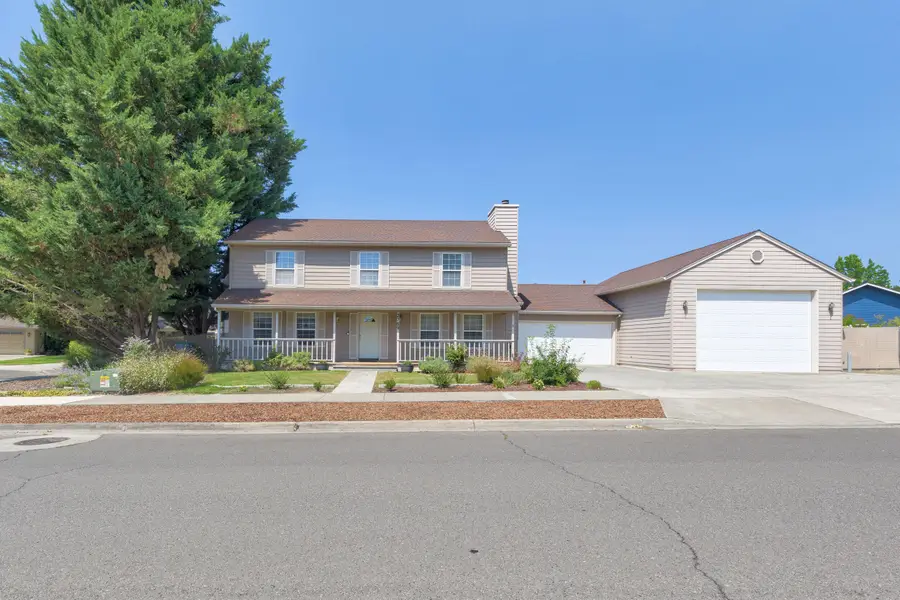 2769 Stonebrook, Medford, OR 97504 - Image #2