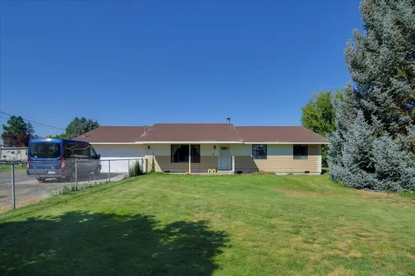 549 Martingale, Prineville, OR 97754