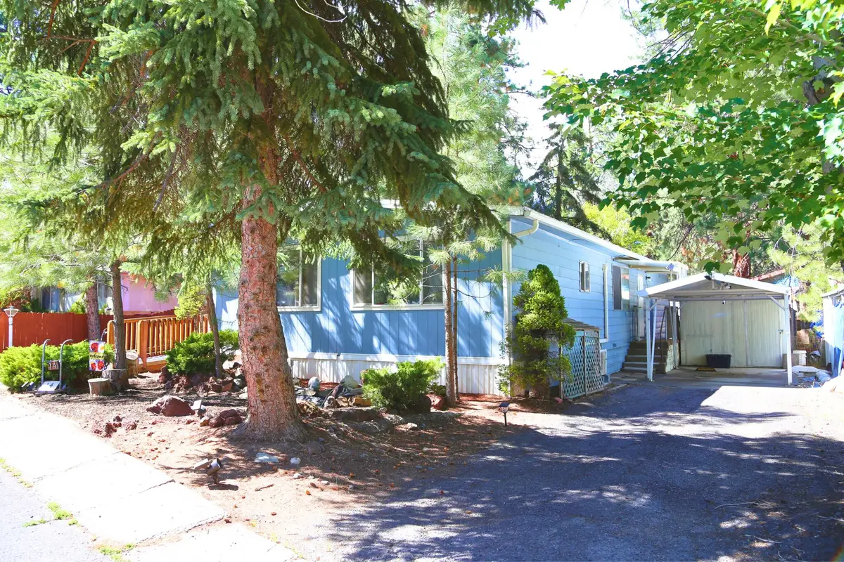 61040 S Queens Drive #14, Bend, OR 97702 - Image #1