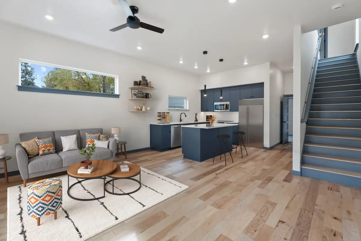 757 SW Pelton, Bend, OR 97702 - Image #1