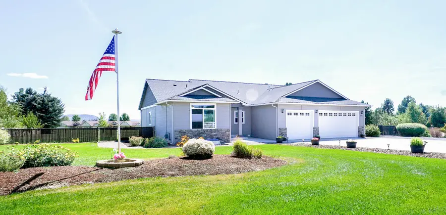 9280 Arant Road, Klamath Falls, OR 97603 - #2