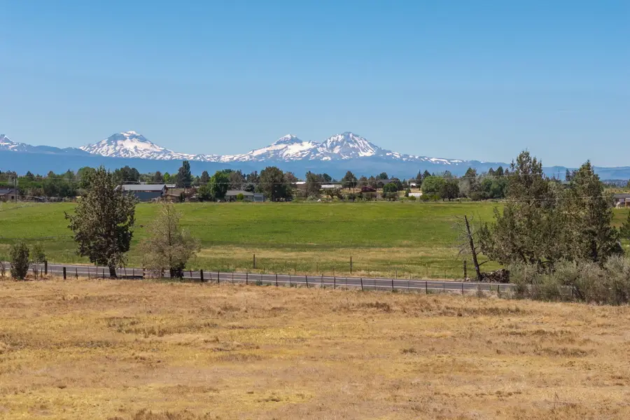 8070 SW Canal, Redmond, OR 97756 - Image #3