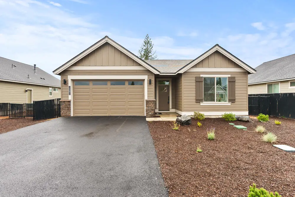 16691 Tannenhorst, La Pine, OR 97739 - Image #1