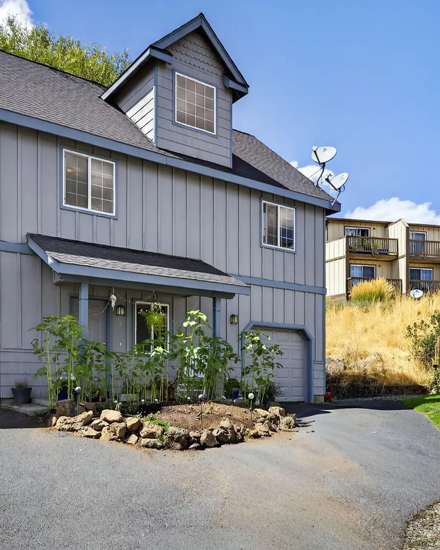 1419 NE Lucinda, Bend, OR 97701 - Image #3