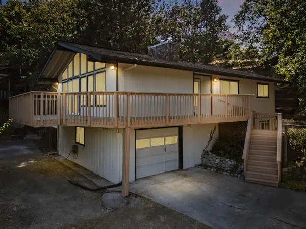 1441 NW B, Grants Pass, OR 97526