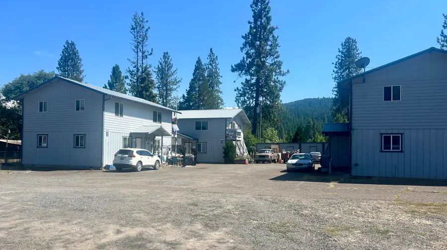 248 South, Butte Falls, OR 97522 - Image #2