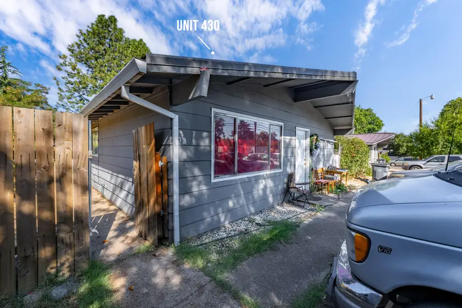 430 -432 S Columbus, Medford, OR 97501 - Image #2