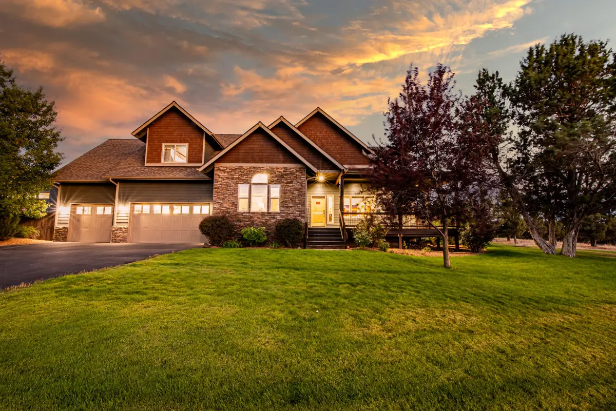 6900 SE Madison, Prineville, OR 97754 - Image #1