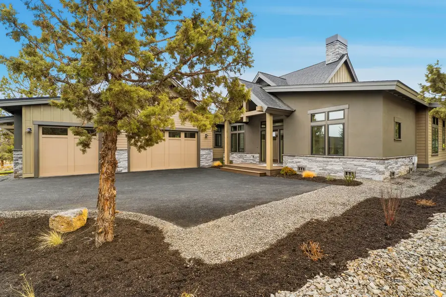 2447 Osprey, Redmond, OR 97756 - Image #3