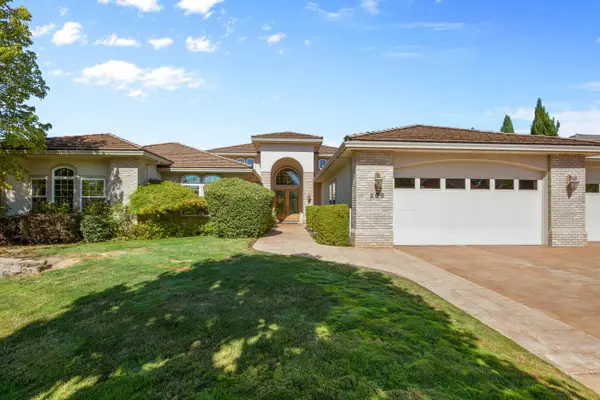 256 Island Pointe, Medford, OR 97504