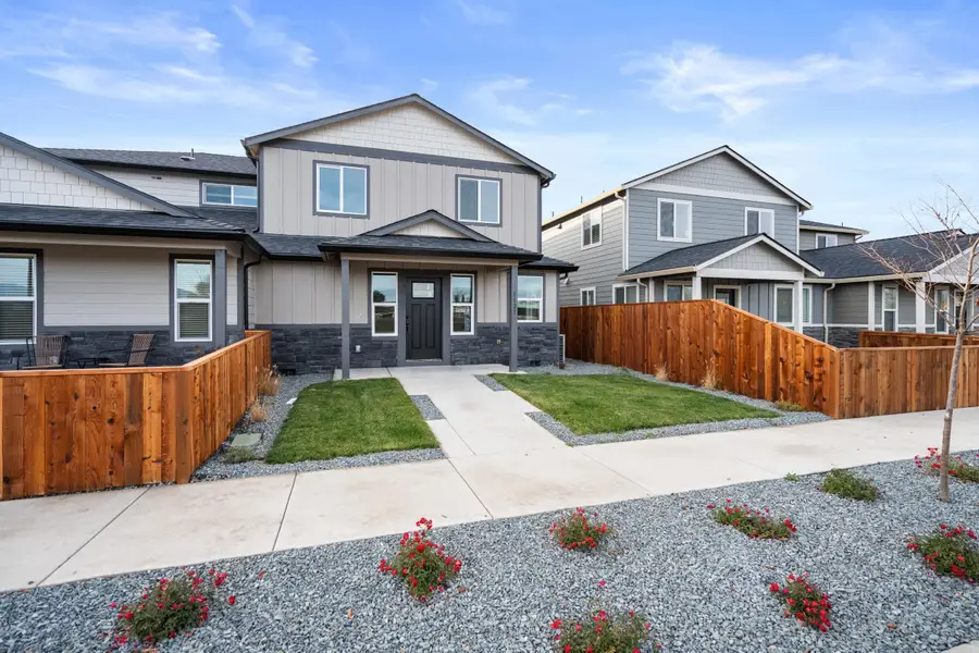 1121 Annalise, Central Point, OR 97502 - Image #3