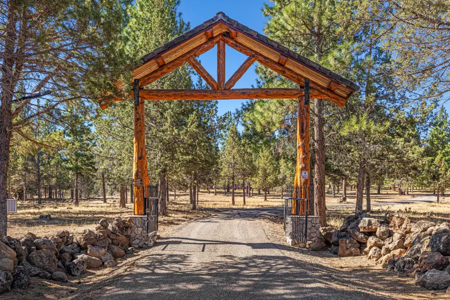 13500 Lava, Klamath Falls, OR 97603 - Image #2