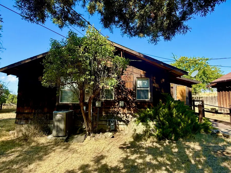 862 Kane, Klamath Falls, OR 97603 - Image #2