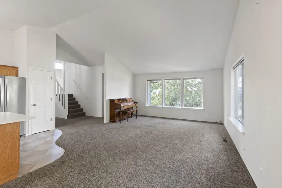 1752 NE Foothill, Grants Pass, OR 97526 - Image #3