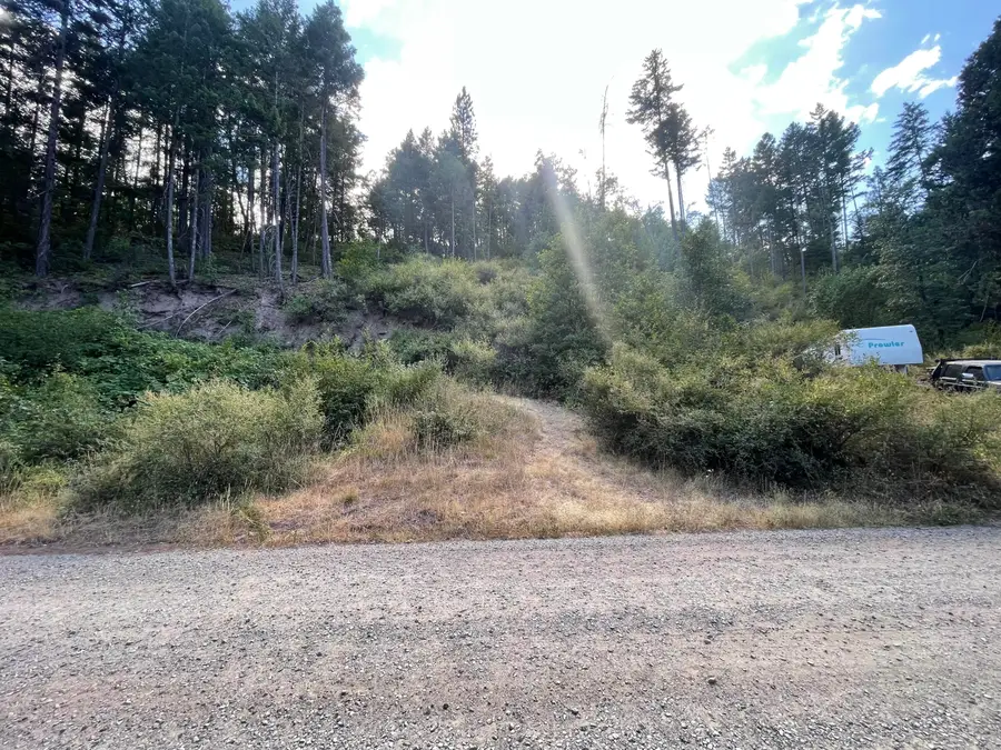 Tl1200 Loper, Trail, OR 97541 - Image #2