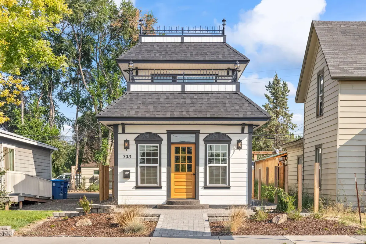 733 NE 3rd, Prineville, OR 97754 - Image #1