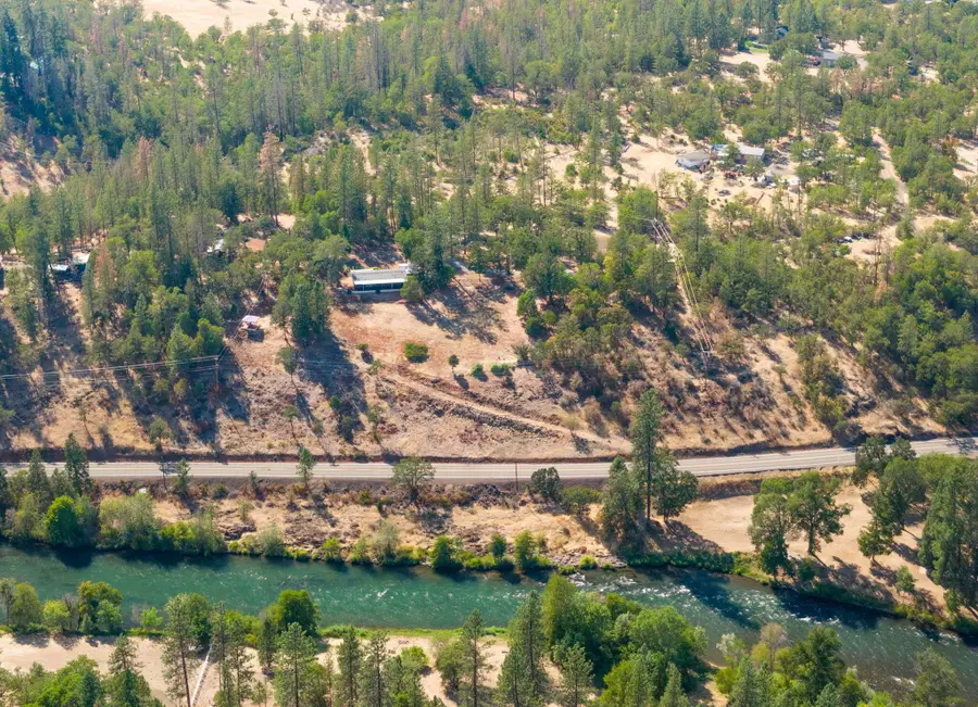 23159 Highway 62, Shady Cove, OR 97539 - Image #2