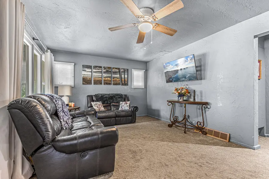 1124 W Main Street, Medford, OR 97501 - Image #3