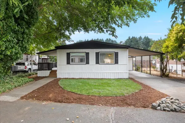 333 Beechwood, Grants Pass, OR 97526