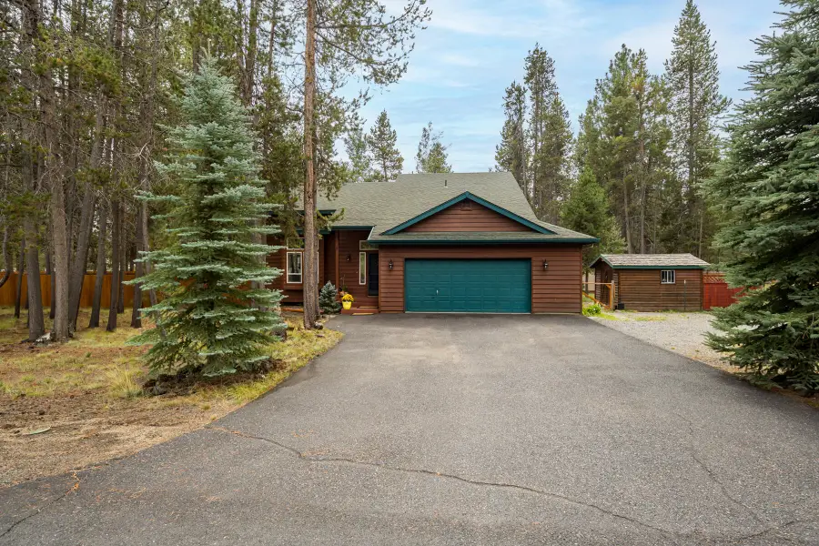 17155 Avocet, Bend, OR 97707 - Image #2