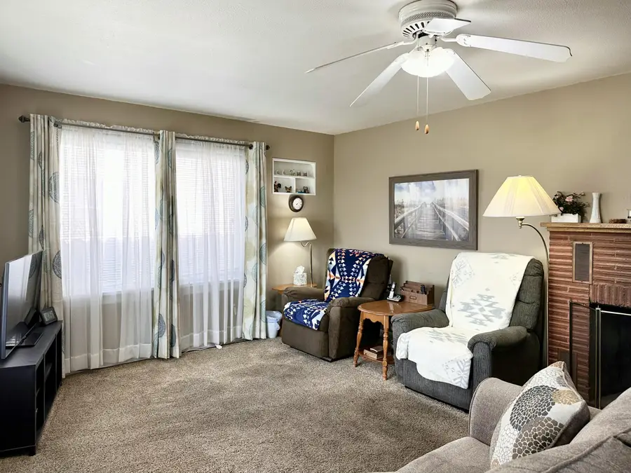 2449 Wantland Avenue, Klamath Falls, OR 97601 - Image #2