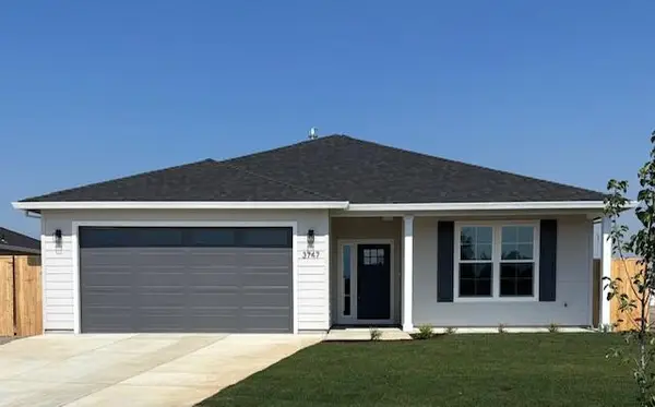 3747 Ford Drive, Medford, OR 97504