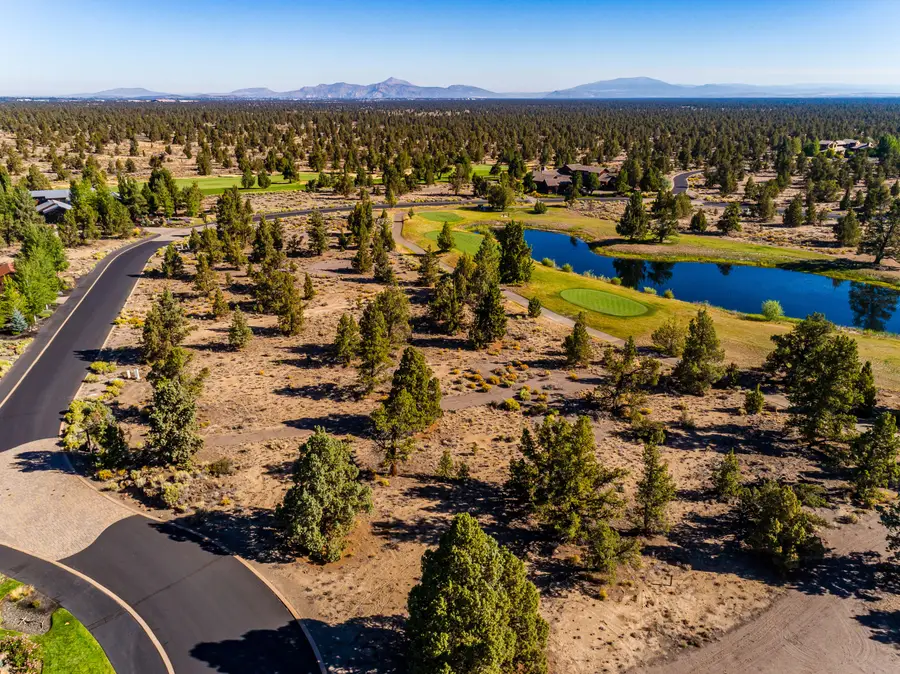 66385 Pronghorn Estates, Bend, OR 97701 - Image #2